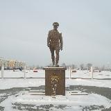 Памятник генералу армии В. Ф. Маргелову