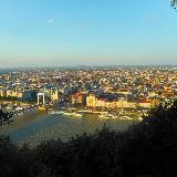 Вид с холма Геллерта на Будапешт
